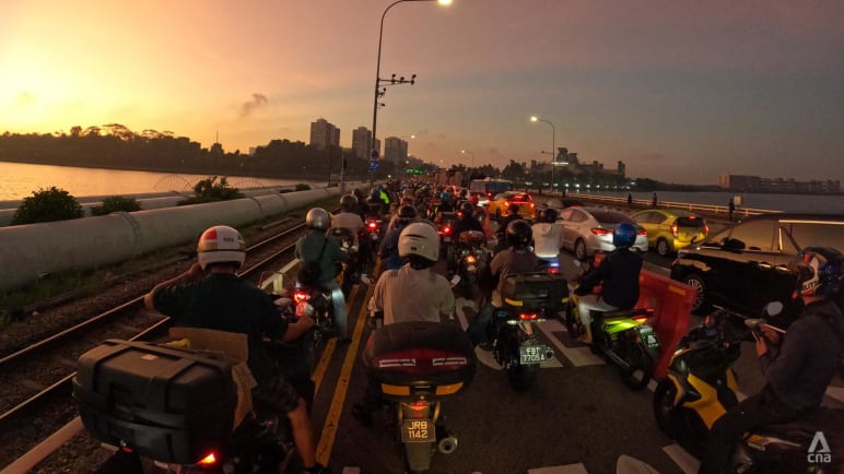 Commentary: Singapore, Malaysia commuters have a simple birthday wish for the Causeway
